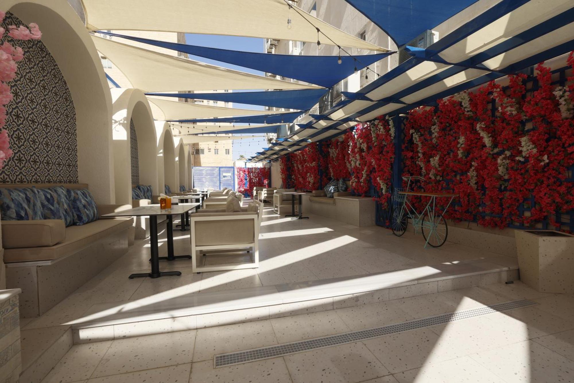 G Hotel Amman Bagian luar foto