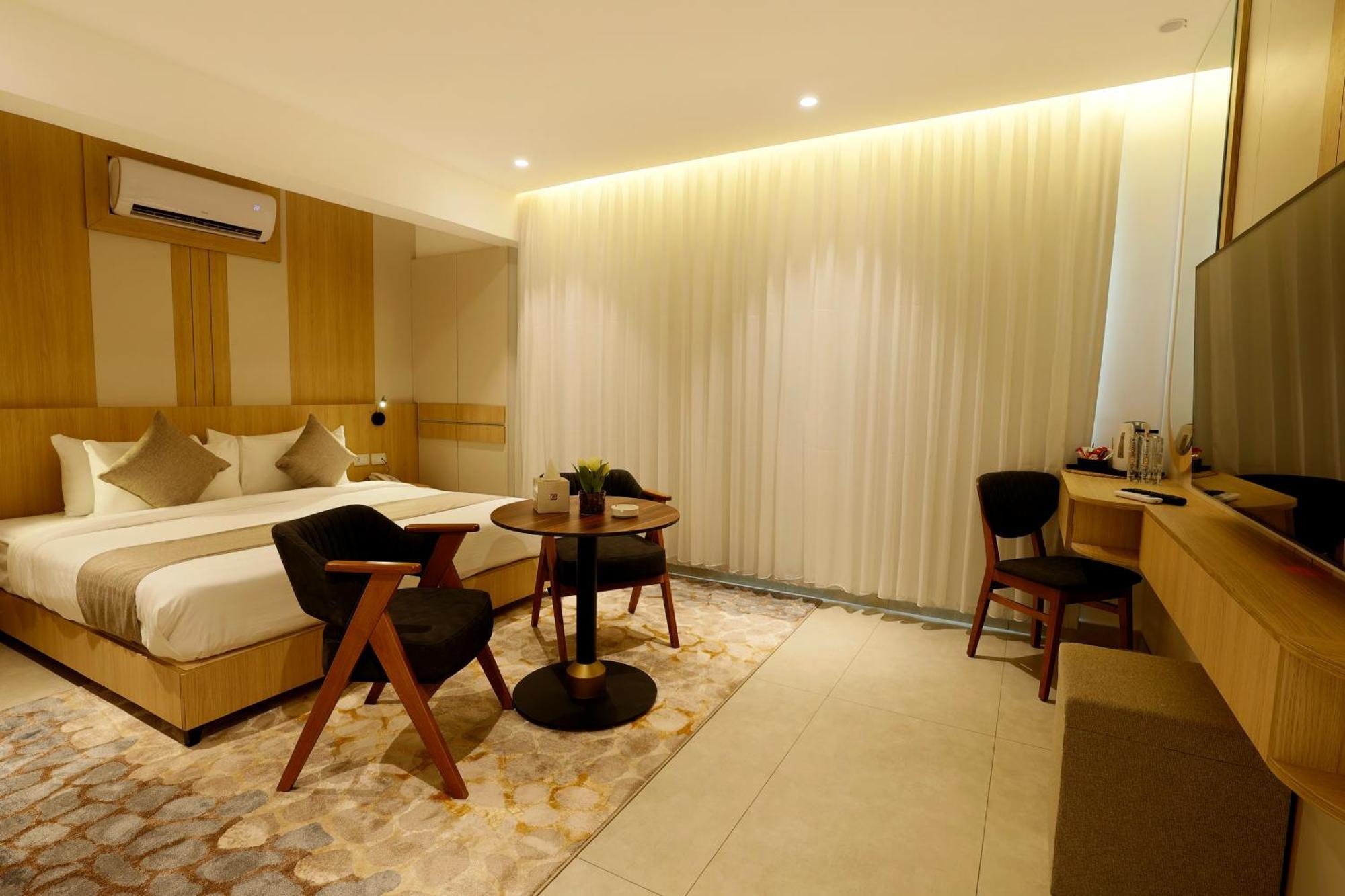 G Hotel Amman Bagian luar foto