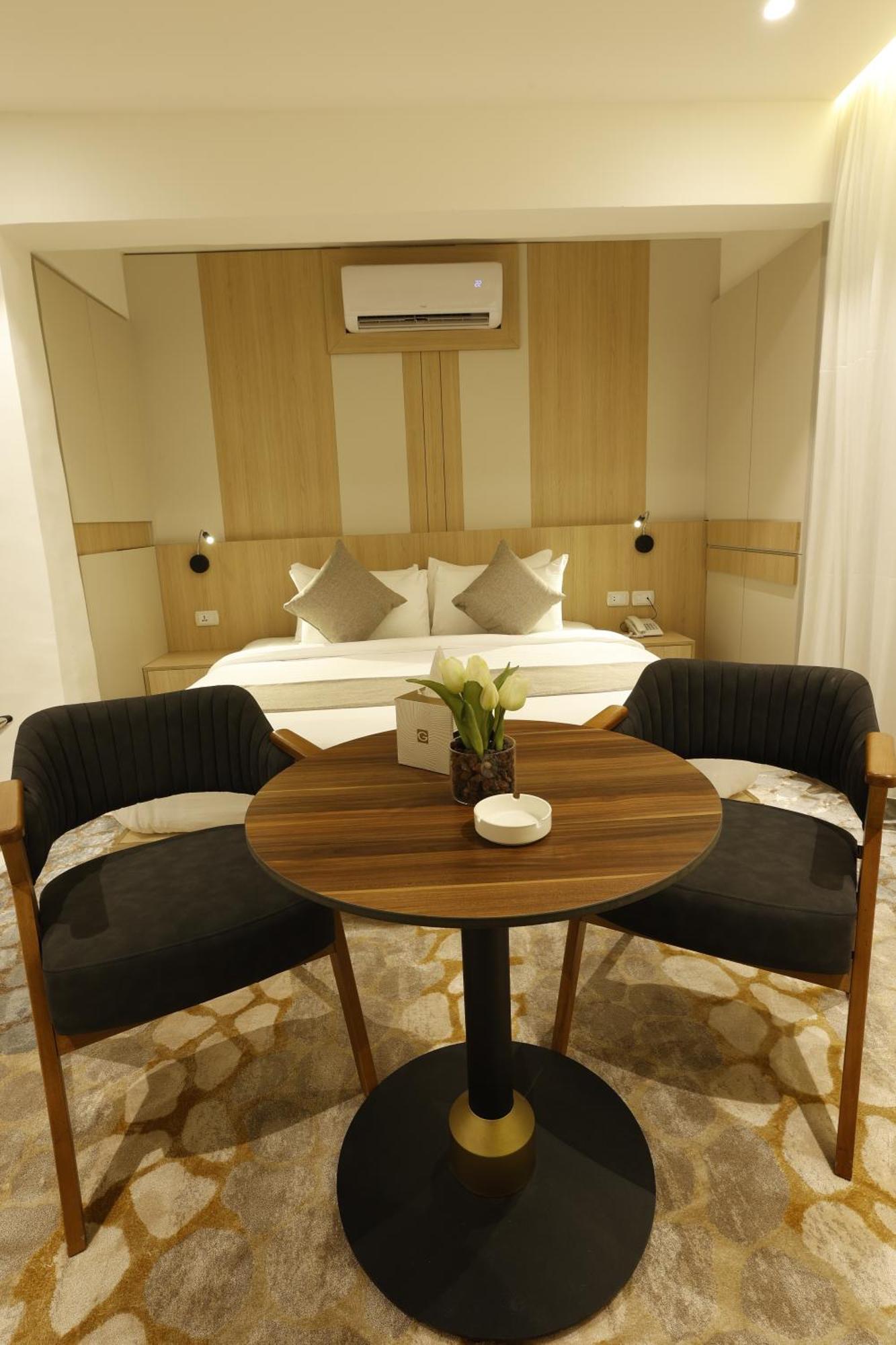 G Hotel Amman Bagian luar foto