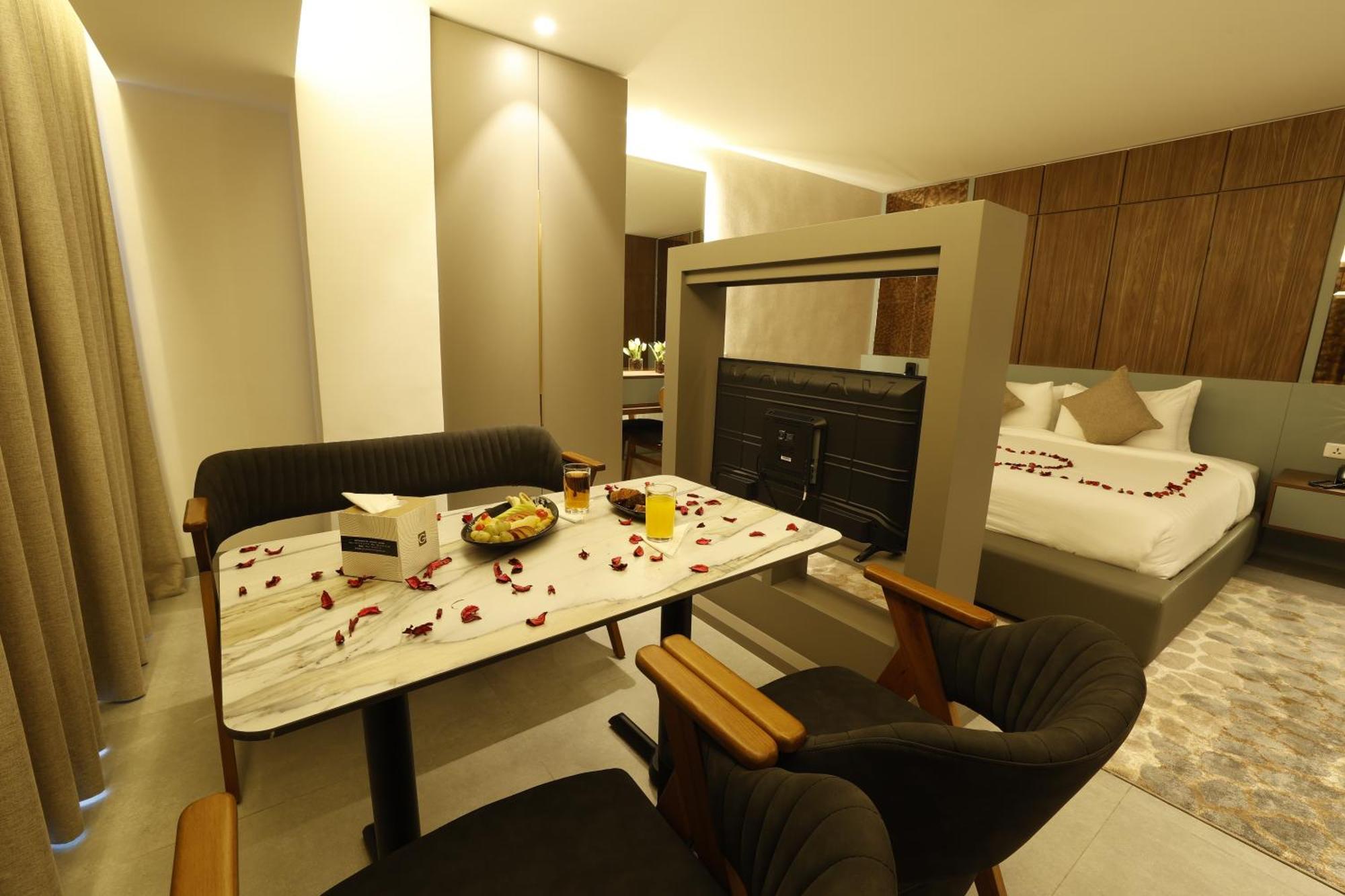 G Hotel Amman Bagian luar foto