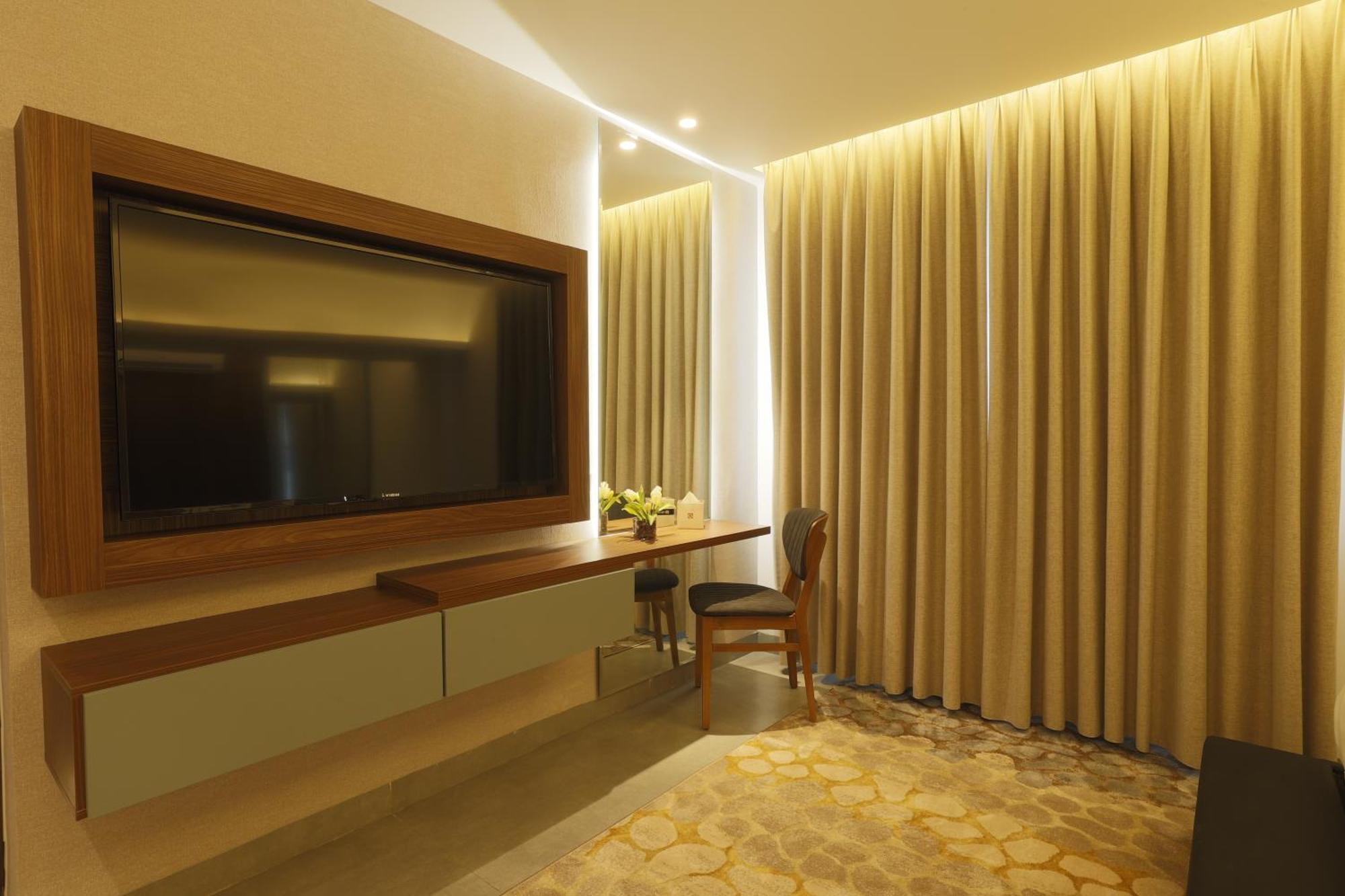 G Hotel Amman Bagian luar foto